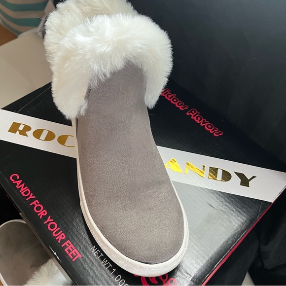 Rock & Candy by Zigi chukka boot in size 7 US. - Picture 6 of 8